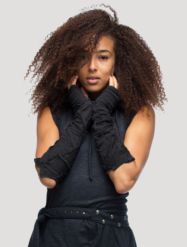 Abstract Pecoa Gloves