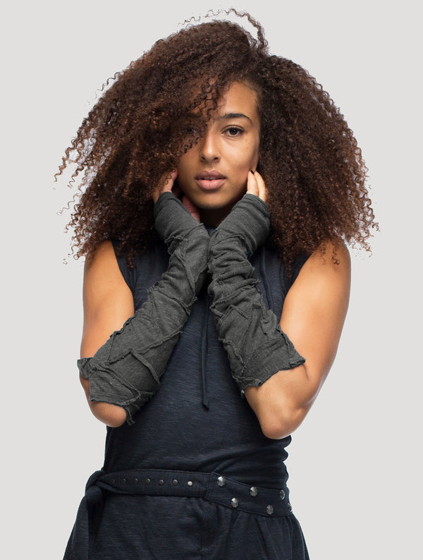 Abstract Pecoa Gloves