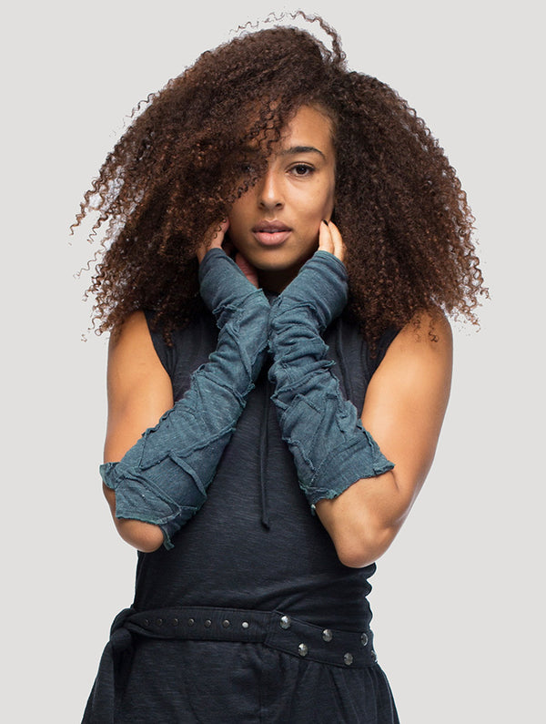 Abstract Pecoa Gloves